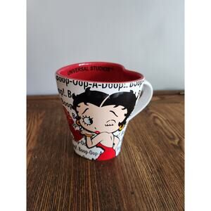 Universal Studios Betty Boop Ceramic Heart Mug 14oz New